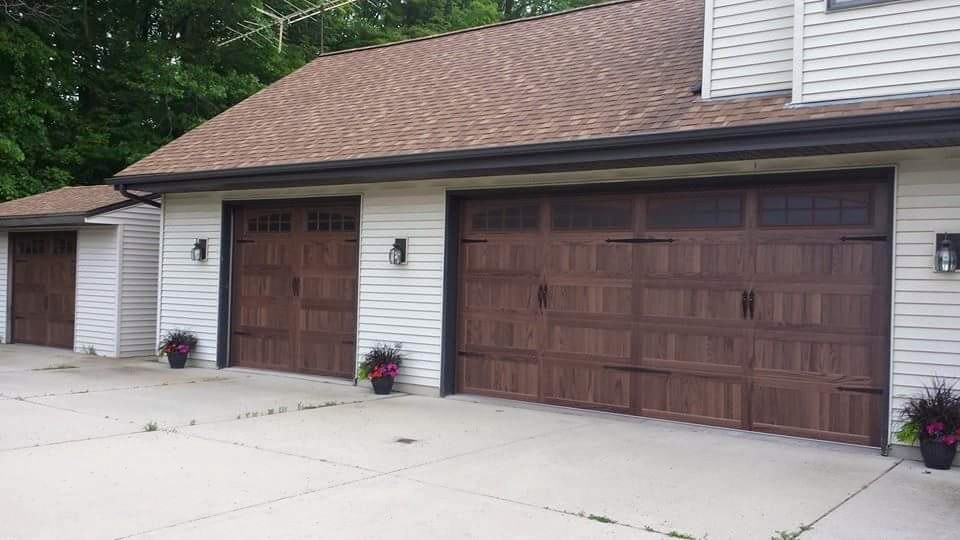 We have the best options for Garage Door Installation, service, and repair in the area.